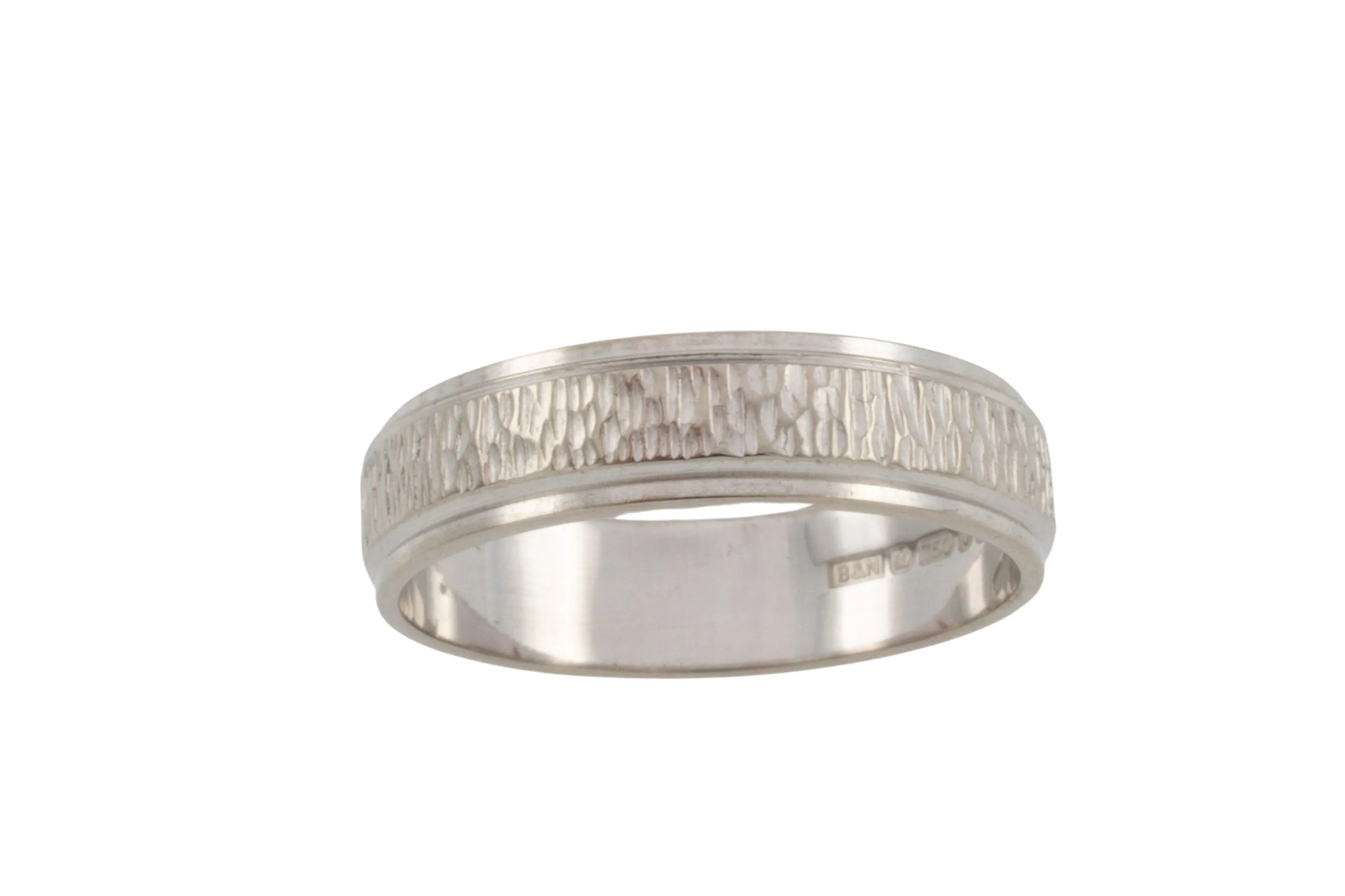 18 carat white gold band