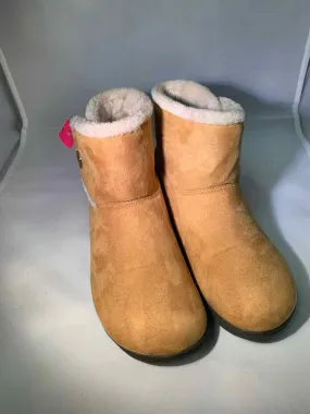 6 VIONIC Camel Boots