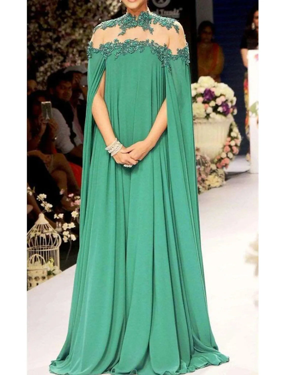 A-Line Evening Gown Elegant Dress Formal Wedding Guest Floor Length Sleeveless High Neck Fall Wedding Guest Chiffon with Appliques Pure Color