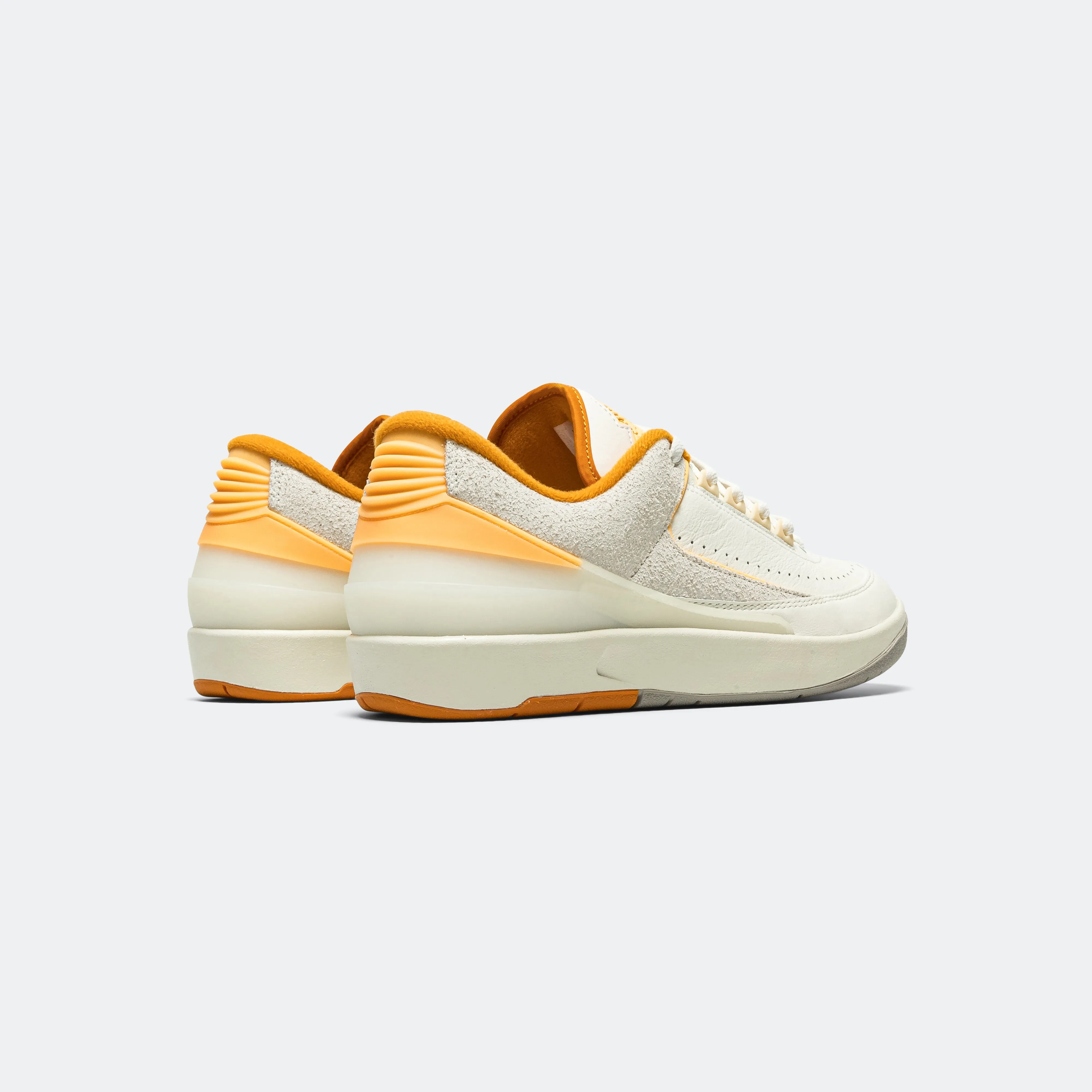 Air Jordan 2 Retro Low - Sail/Melon Tint-Light Curry