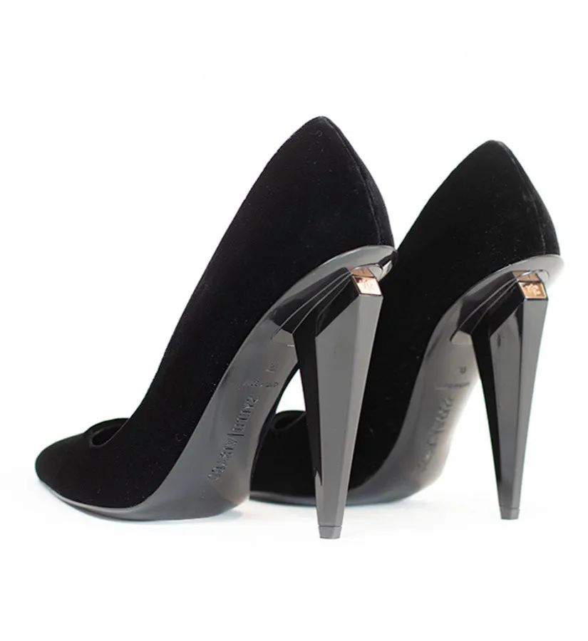 Antigone Velvet Classic Pumps | Black