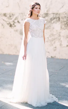 Beach Floral Lace Ethereal Voluminous Tulle Cape-Like Sleeves Button Back A-Line Bateau Maxi Wedding Dress