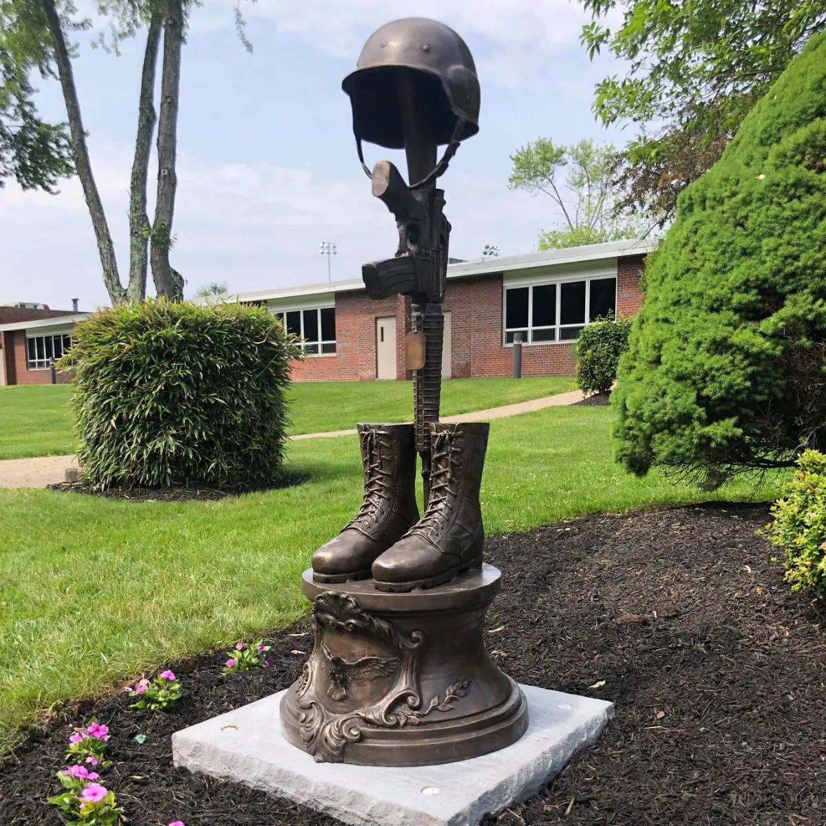 Bronze Fallen Soldiers Battlefield Cross Statue