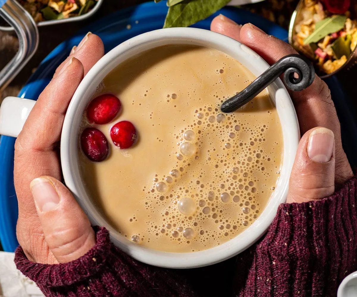 Cheerful Chai Spiced Drink Tin