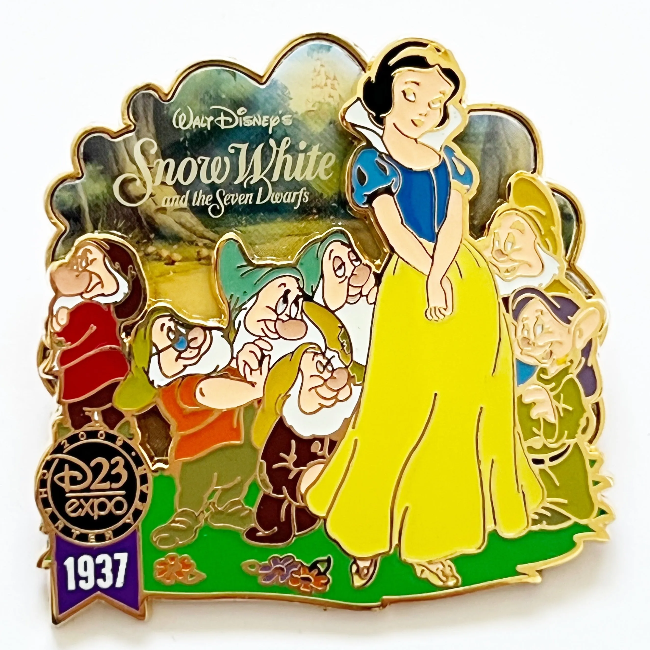 D23 Expo Disney's Artist Choice Snow White and the Seven Dwarfs 1937 LE Pin