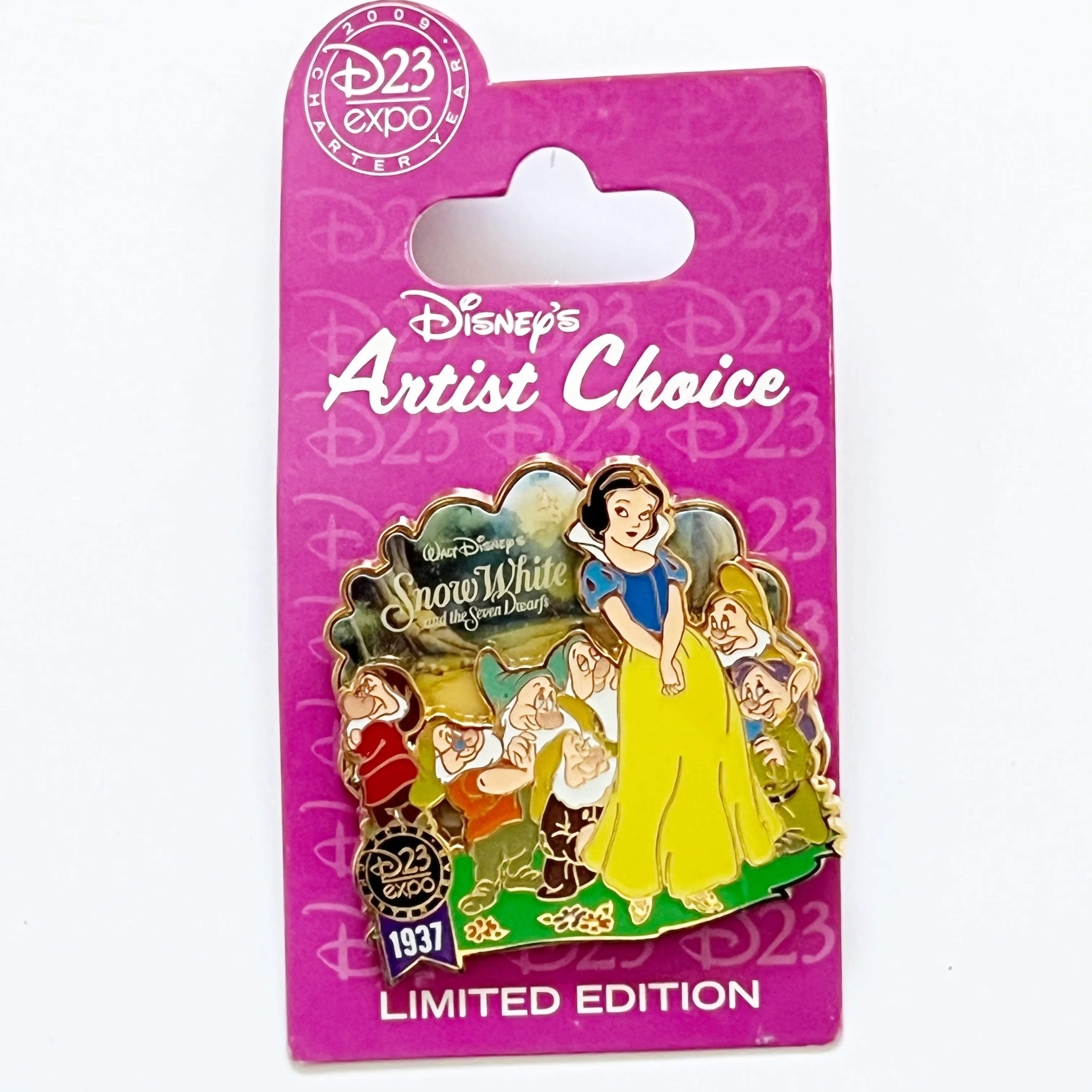 D23 Expo Disney's Artist Choice Snow White and the Seven Dwarfs 1937 LE Pin