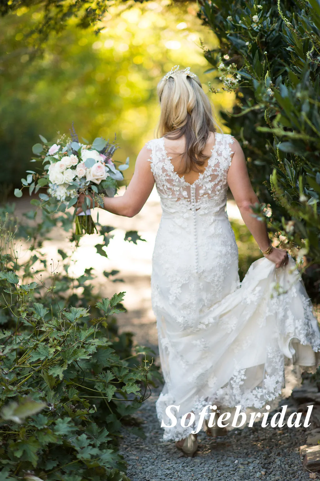 Elegant Lace And Tulle Spaghetti Straps Sleeveless Mermaid Long Wedding Dresses,SFWD0080