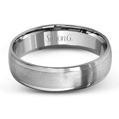 Men's Wedding Band In 14k Or 18k Gold