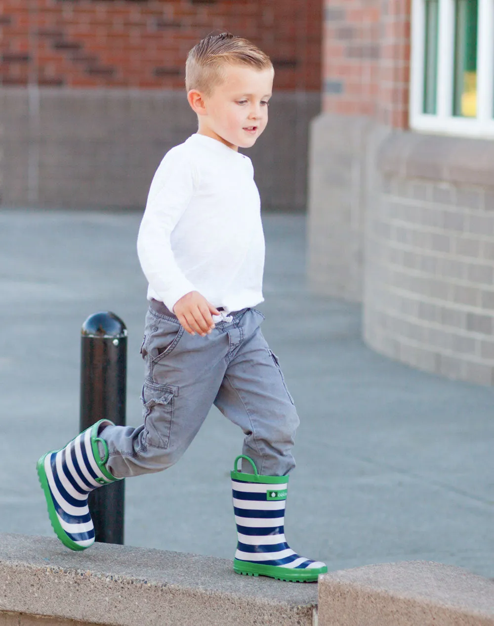 OAKI Blue, Green & White Stripes Loop Handle Rubber Rain Boots